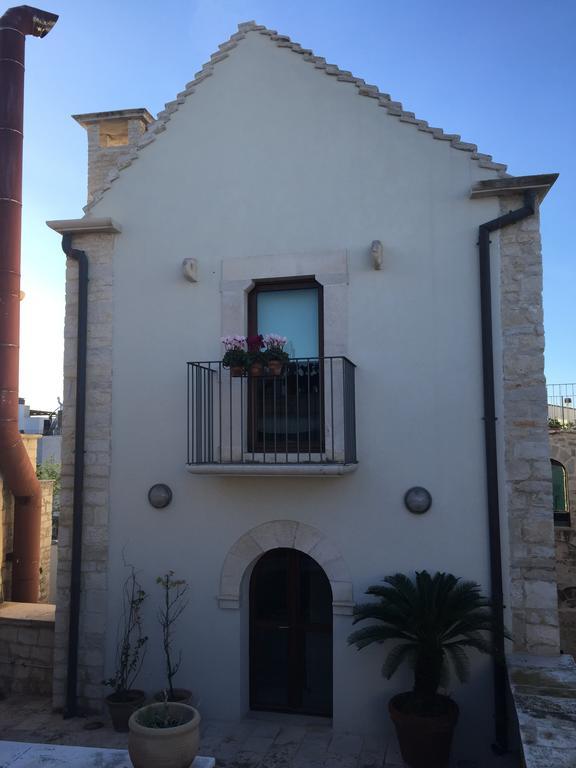 Апартаменты Casa Torre Di Mactheus Petraro Джовинаццо Экстерьер фото