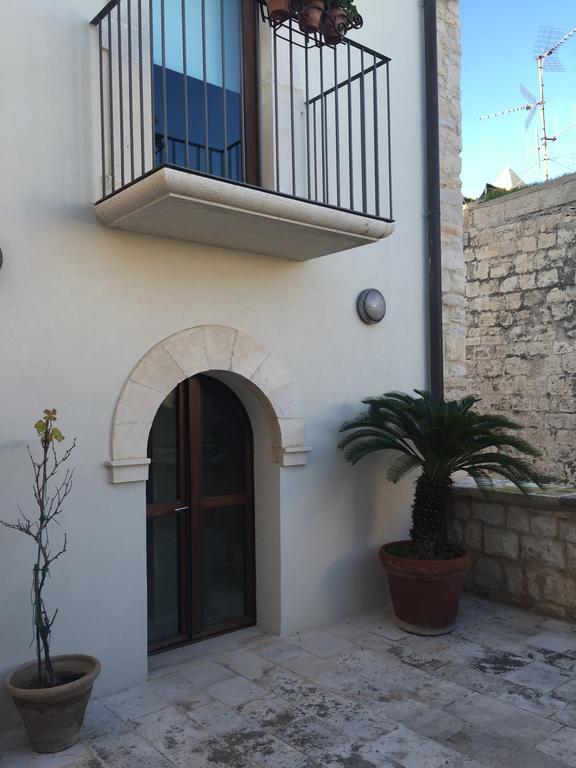 Апартаменты Casa Torre Di Mactheus Petraro Джовинаццо Экстерьер фото