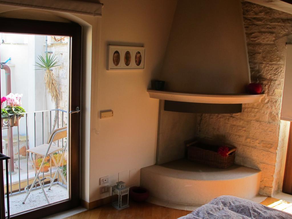 Апартаменты Casa Torre Di Mactheus Petraro Джовинаццо Экстерьер фото
