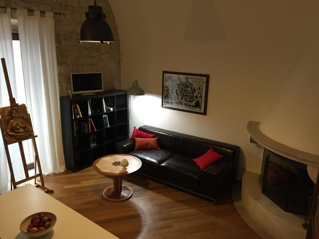 Апартаменты Casa Torre Di Mactheus Petraro Джовинаццо Номер фото